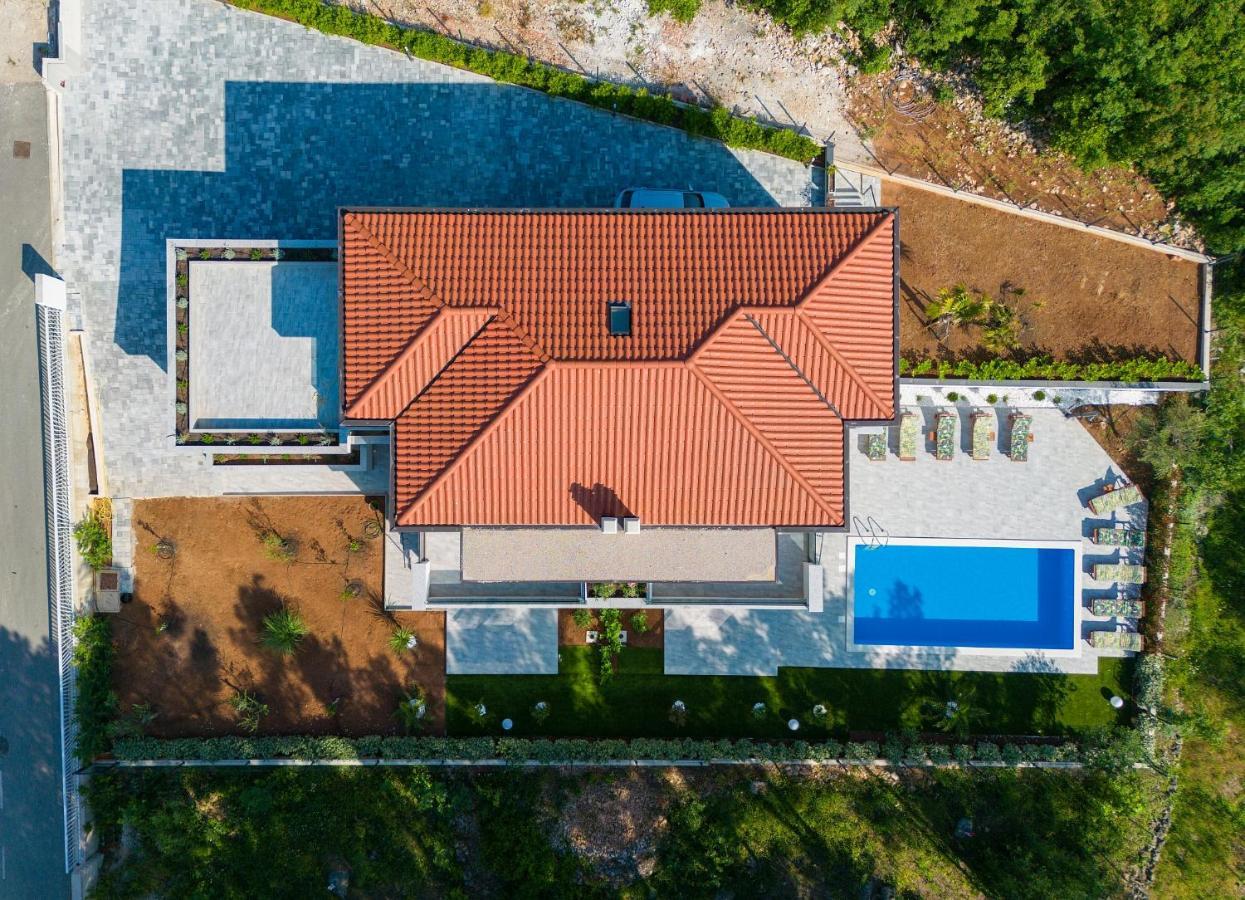 Apartments Paola & Karla With Pool Krk Town Esterno foto