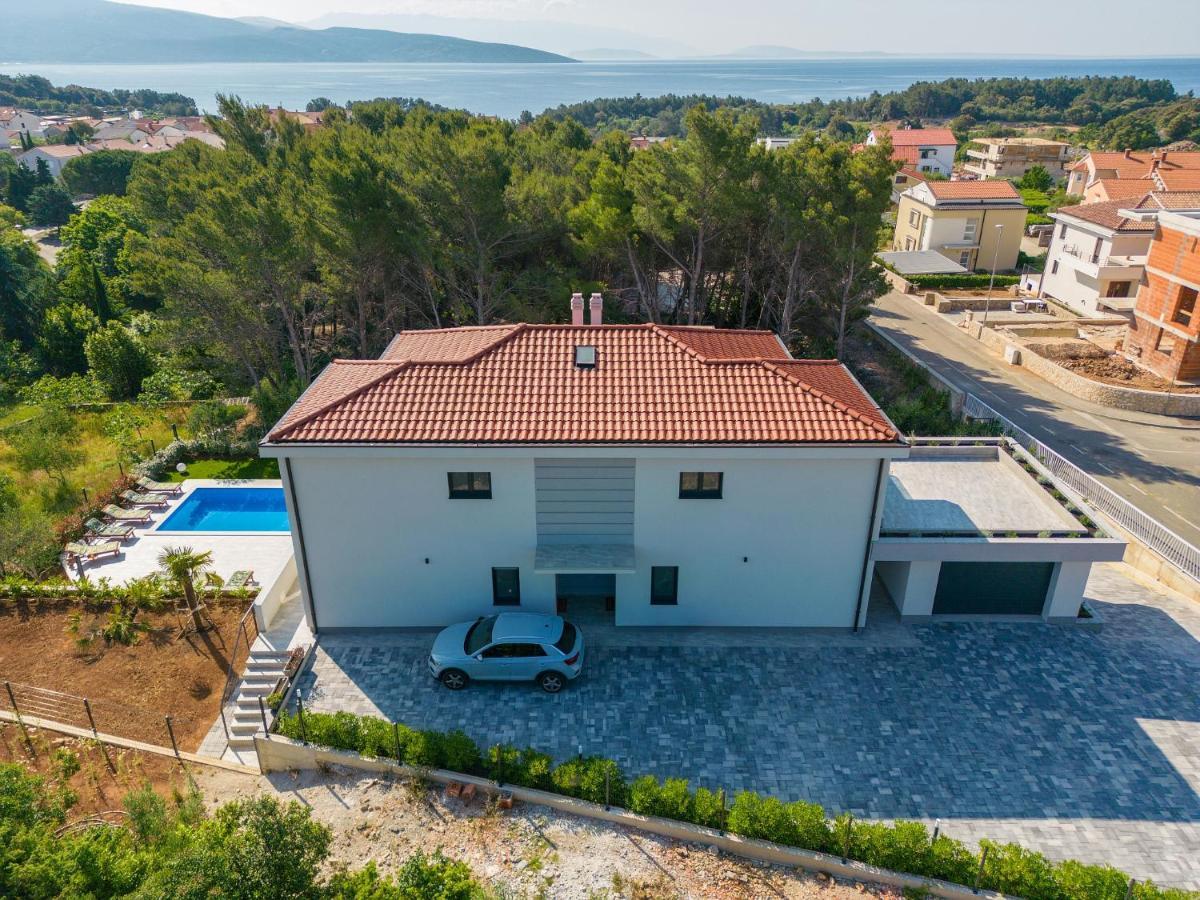 Apartments Paola & Karla With Pool Krk Town Esterno foto